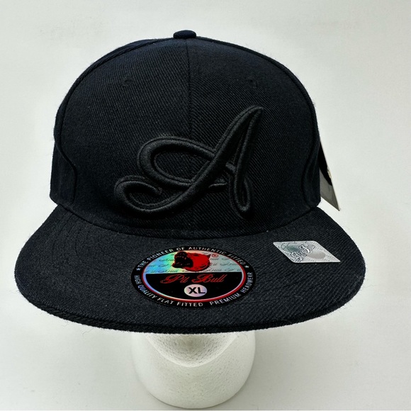 Atlanta Braves Pit Bull Brand Fitted XL Baseball Hat Display Hat Only - Picture 2 of 13